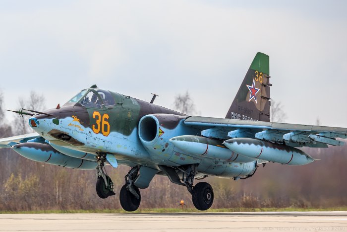 Су-25 Штурмовик шасси