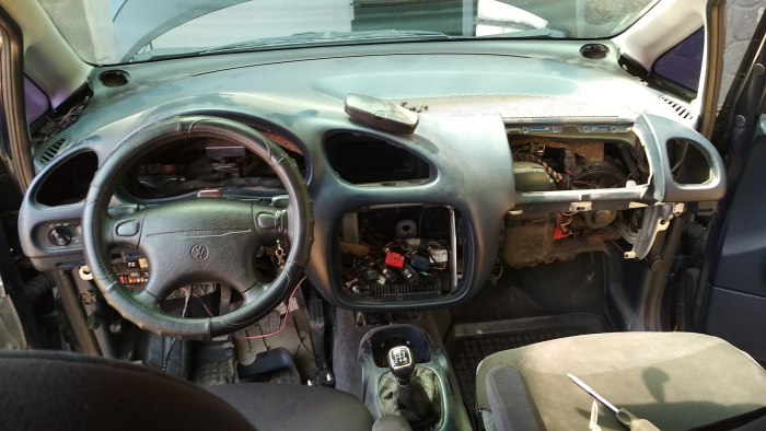 Volkswagen Sharan 1999 салон