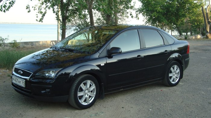 Ford Focus 2 седан дорестайлинг черный