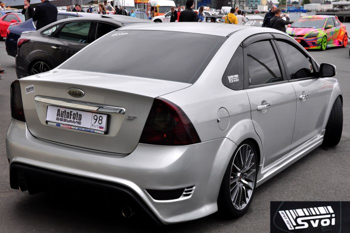 Ford Focus 2 RS седан