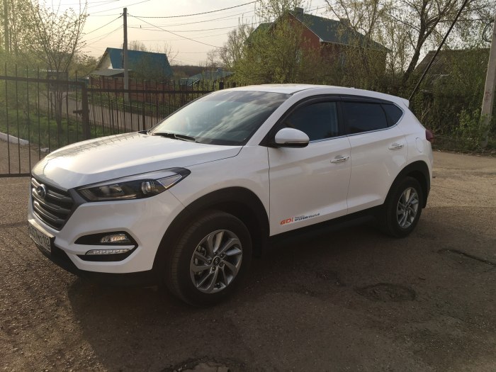 Hyundai Tucson белый