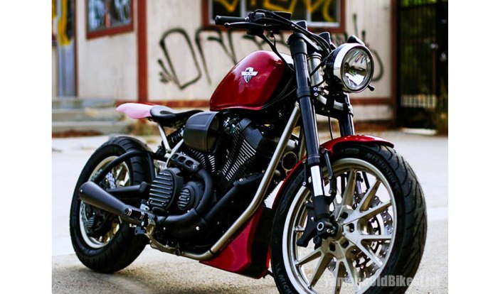 Yamaha Bolt Custom