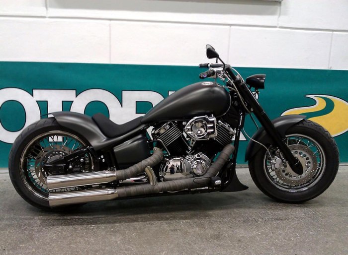 Yamaha XVS 1100 Drag Star Classic