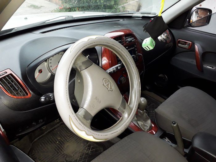 Tiggo t11 салон