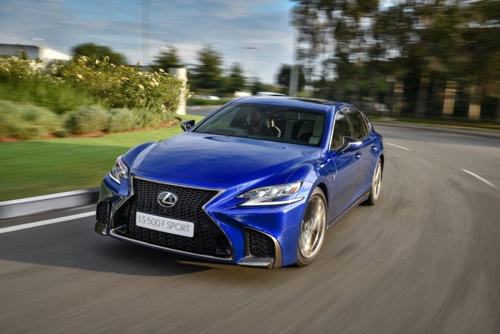 Lexus is 500 f Sport