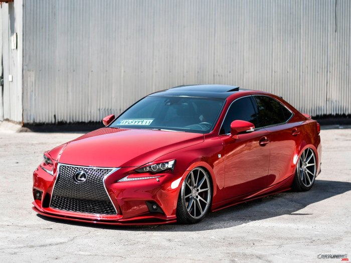 Lexus is 350 f Sport