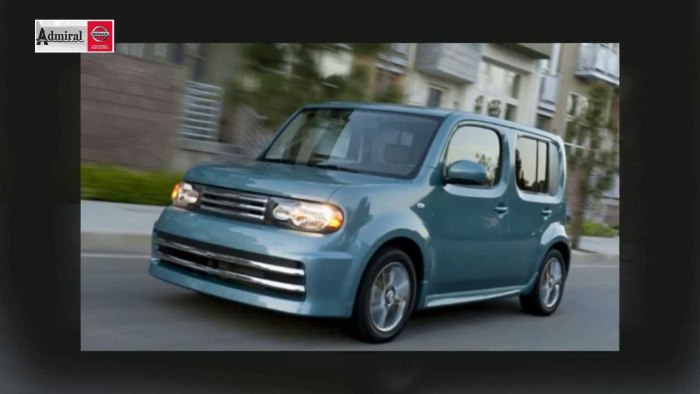 Nissan Cube субкомпактвэны