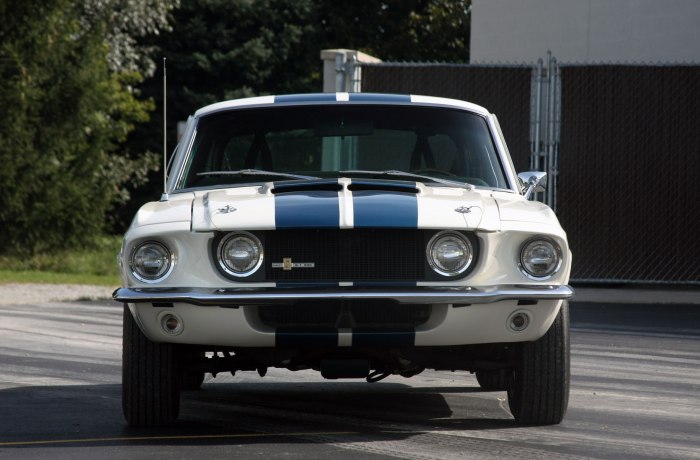 Форд Мустанг Шелби gt500 1967 года