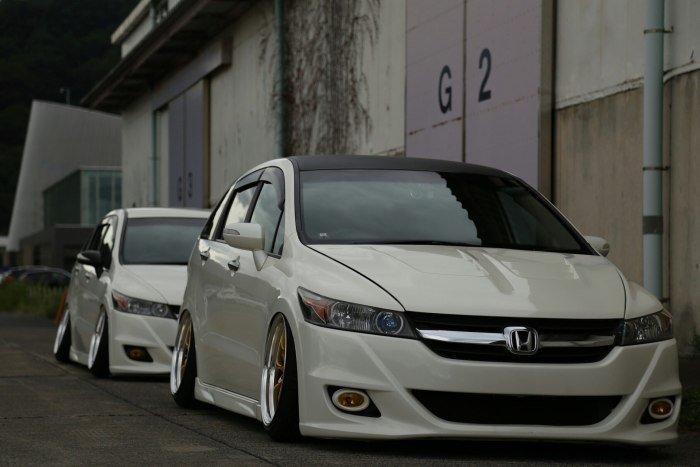 Honda Stream rsz Tuning