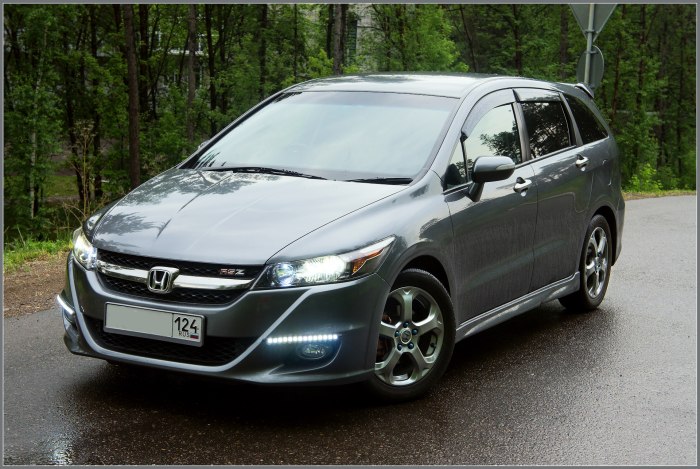 Honda Stream 2010