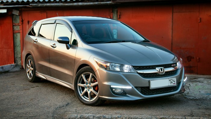Honda Stream 2009