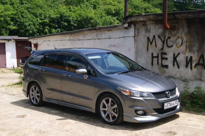 Honda Stream 2007 rn6 modulo