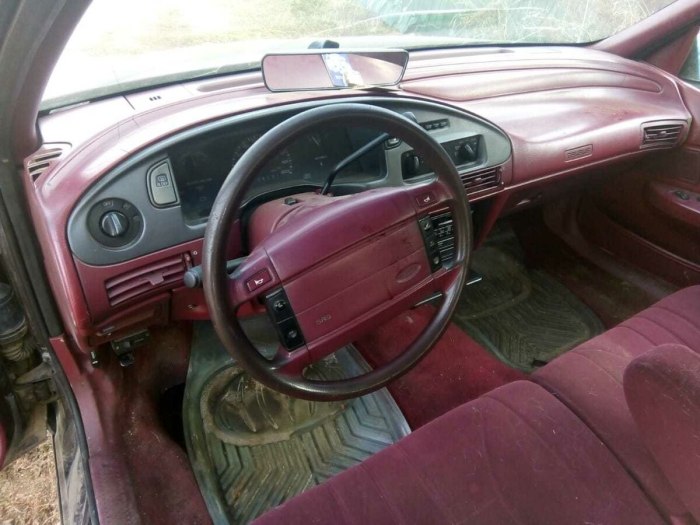 Ford Taurus 1992