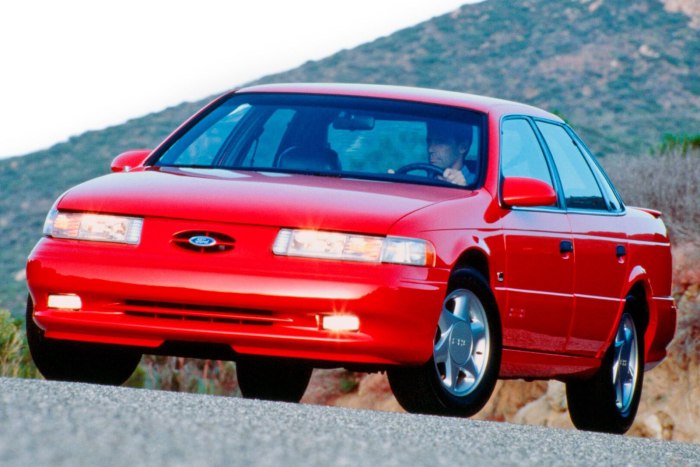 Ford Taurus Sho 1995