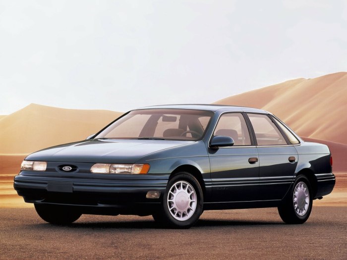 Ford Taurus Sho 1992