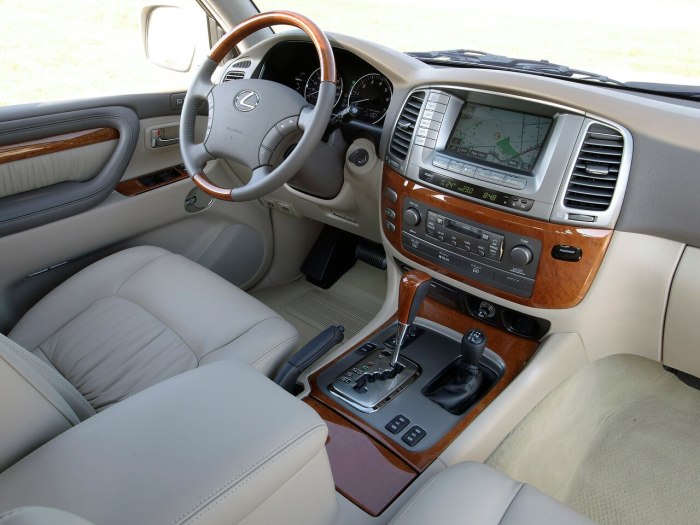 Лексус ЛХ 470 2006