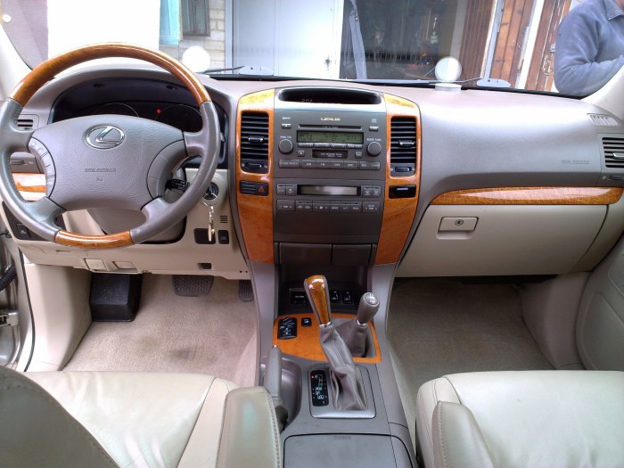 Lexus gx470 2002 салон