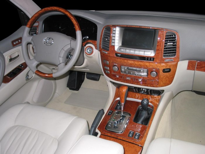 Lexus lx470 2007 Interior