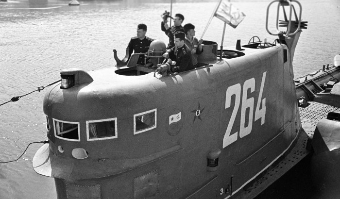 Советская подводная лодка к-129