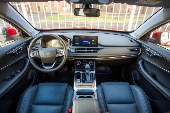 Chery Tiggo 8 салон