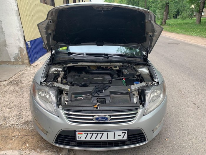 Ford Mondeo 4 капот
