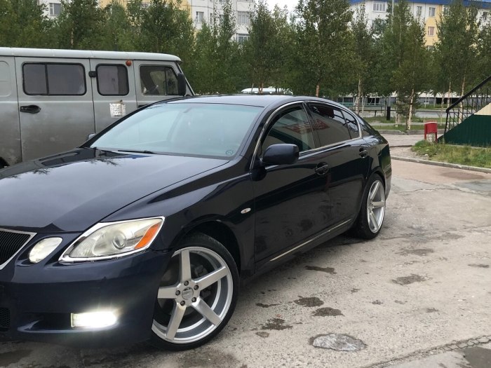 Лексус gs300 2005