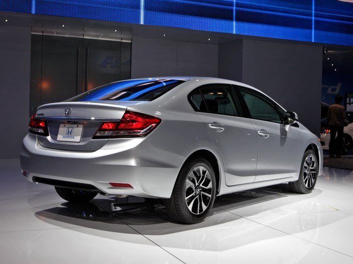 Honda Civic 4d 9 поколение