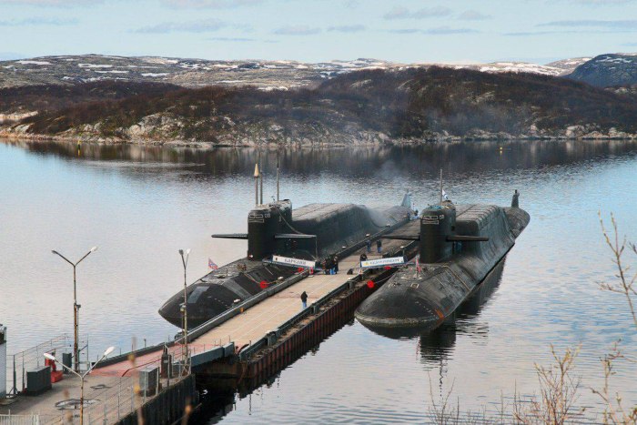 Гремиха база подводных лодок Северного флота