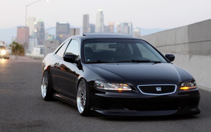 Honda Accord Coupe 2000 Tuning