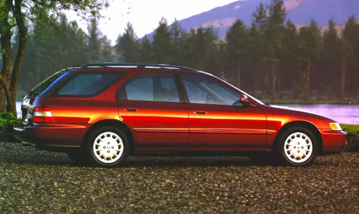 Хонда Аккорд 1996 универсал