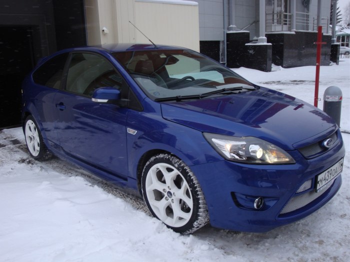 Ford Focus 2 синий