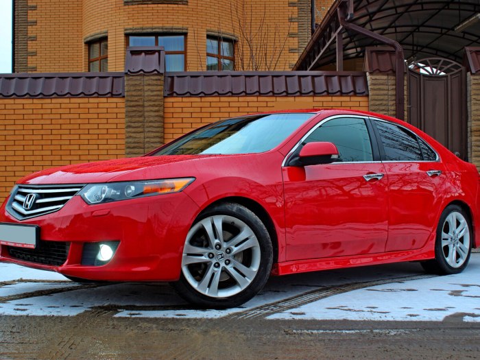 Honda Accord 2008 красная Type s