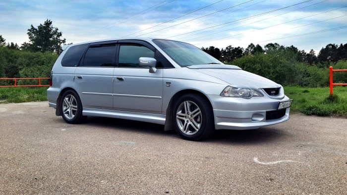 Honda Odyssey 2002 absolute
