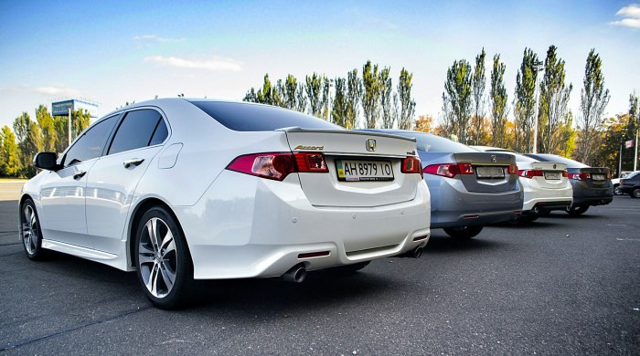 Хонда Accord 8