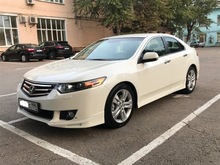 Honda Accord 2008 белая