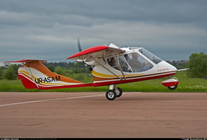 Самолет Бекас х-32