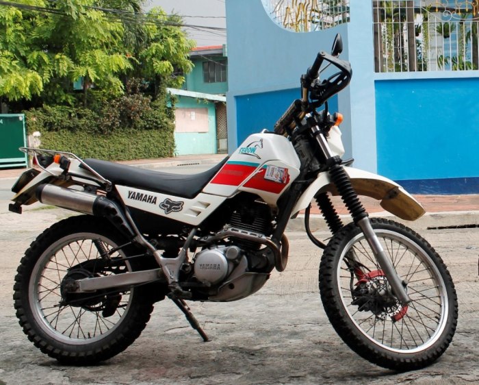 Yamaha Serow 225