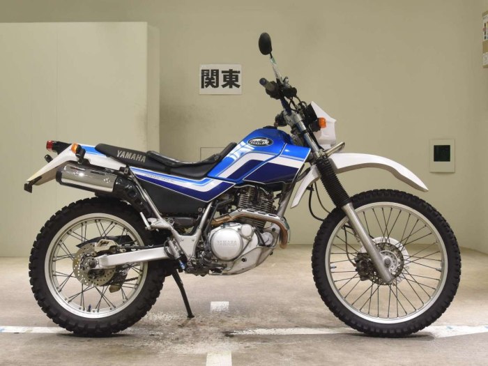 Yamaha Serow 125