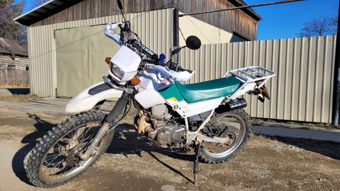 Yamaha Serow 225