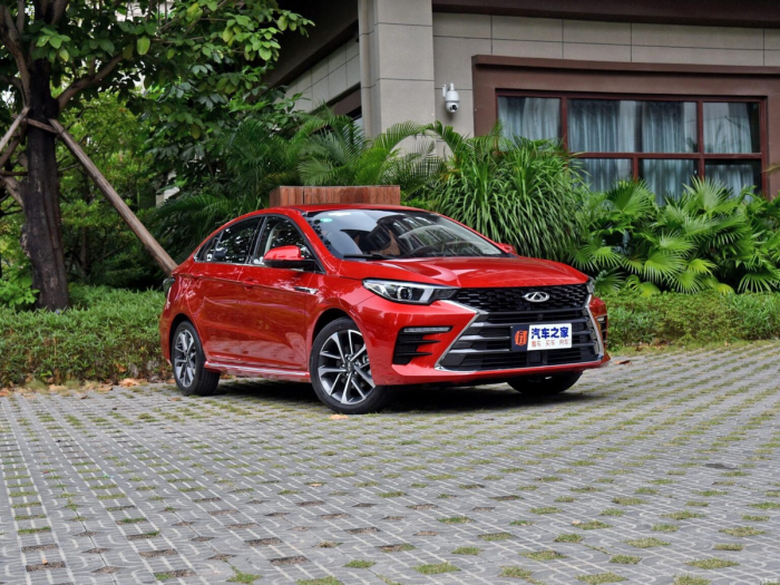 Chery Arrizo 5