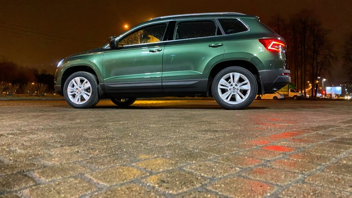 Skoda Karoq зеленый