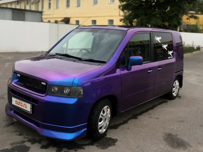 Honda Mobilio Spike 2003