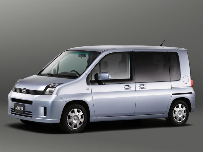 Honda Mobilio 2001
