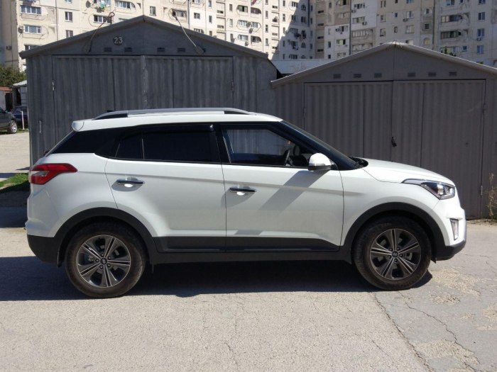 Hyundai Creta белая с черной крышей