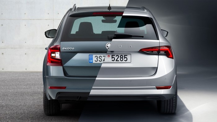 Škoda Octavia сзади