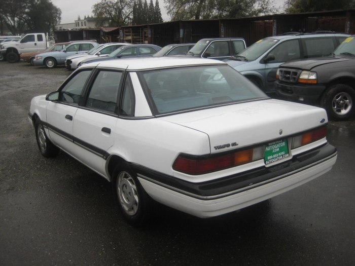 Ford Taurus 1990