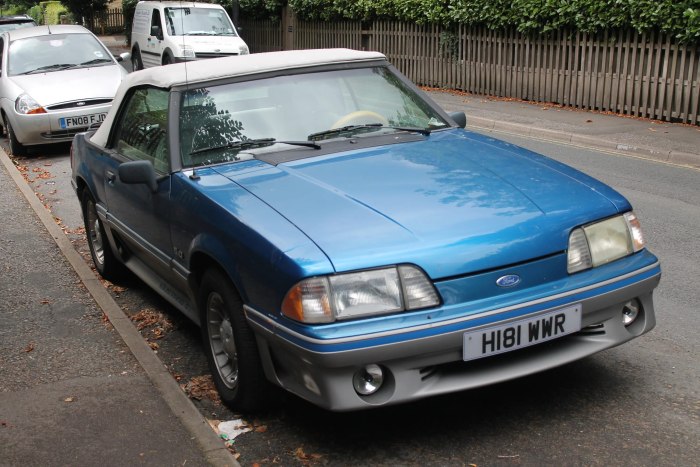 Ford 1990
