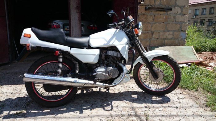 Jawa 638 белая