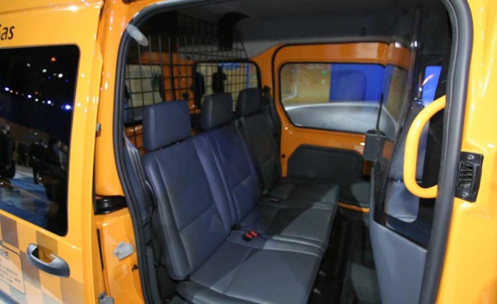 Ford Transit connect 2 салон