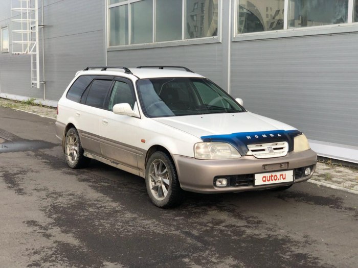 Хонда Орхия 1999 белая